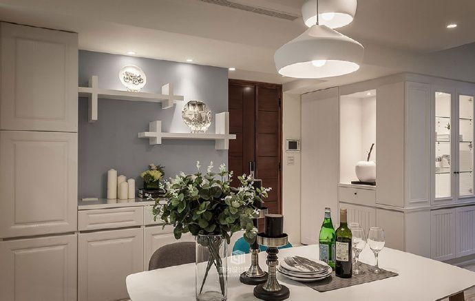 家里餐廳墻面如何裝飾 餐廳墻面用什么顏色好看