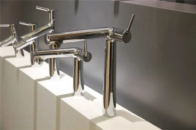 衛(wèi)浴五金配件怎么選？別讓你的生活都毀在細節(jié)上！